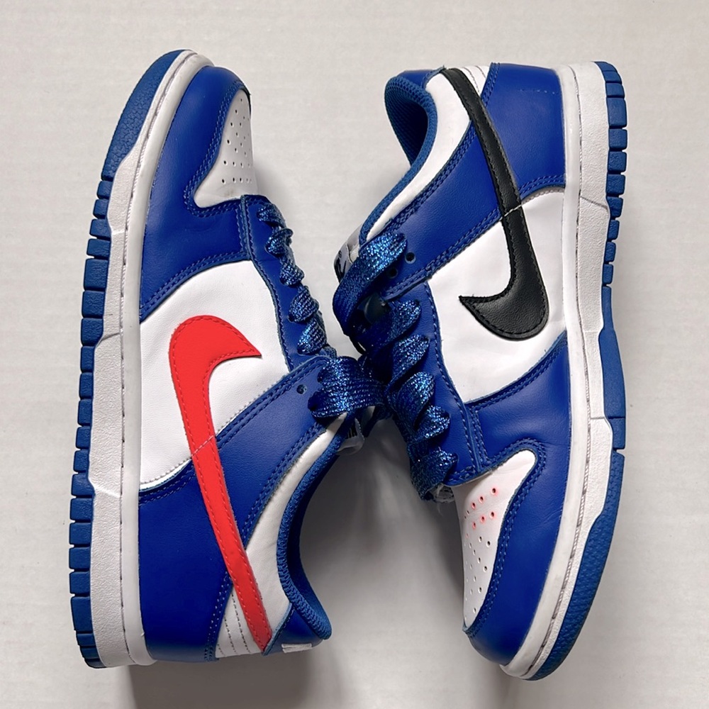 Nike Kids Sneakers in Blue, White, Black & Red